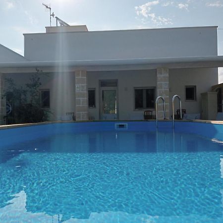 U Ceccenate Bed and Breakfast Montalbano  Buitenkant foto